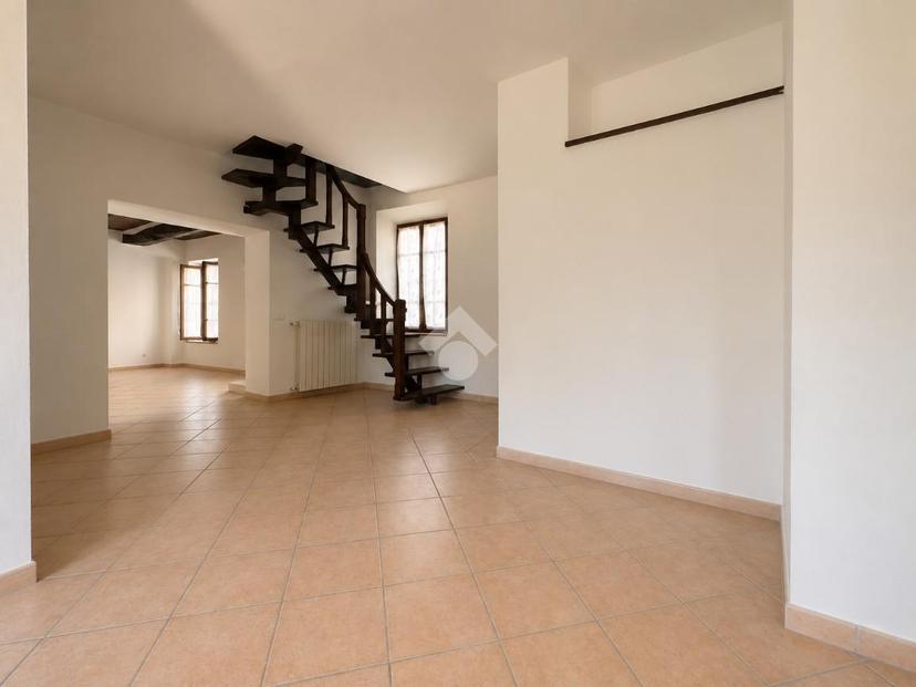 Casa indipendente in Via Cairoli 14, Cameri