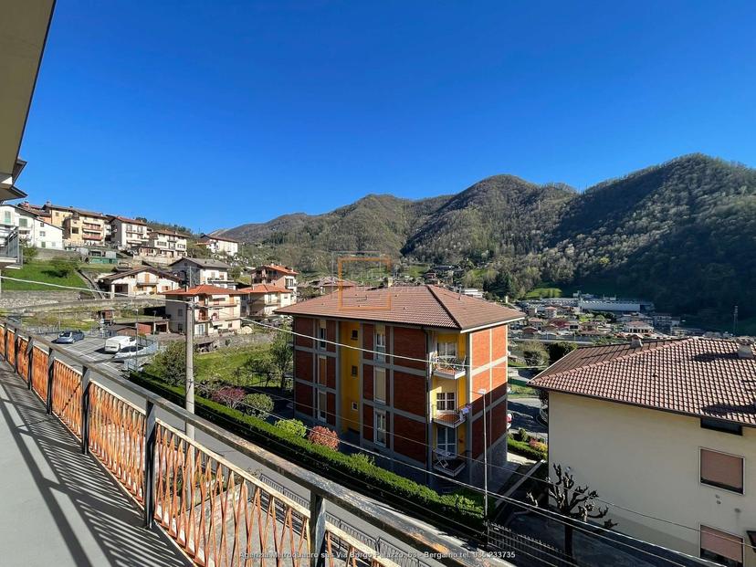 Villa, Ubiale Clanezzo — foto 3 di 5