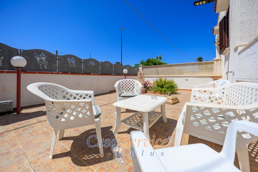 Villa in Via Ischia, Taviano — foto 2 di 5