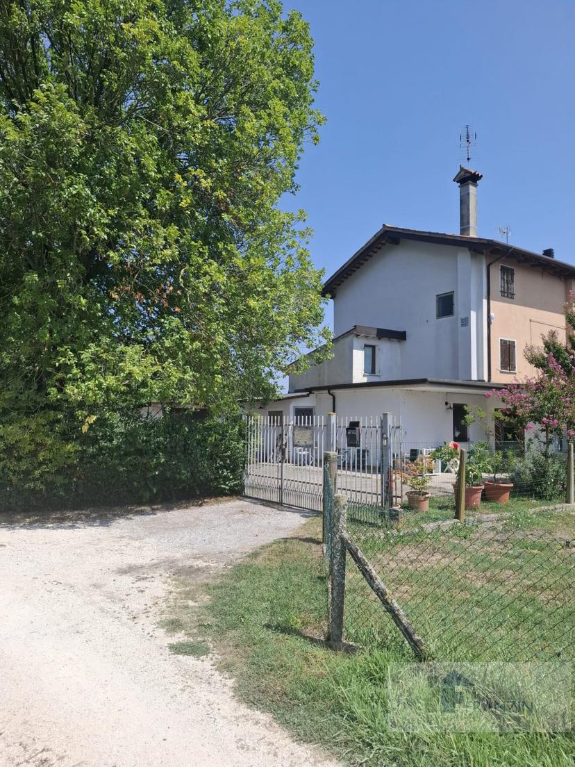 Villa a schiera in Via per Meolo 11, Roncade — foto 2 di 5