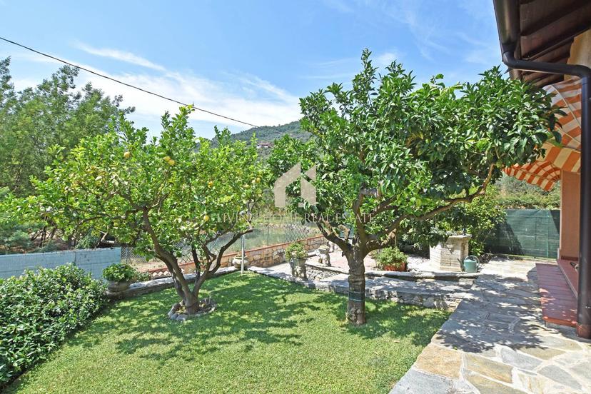 Villa in Strada Provinciale, Dolceacqua — foto 4 di 5