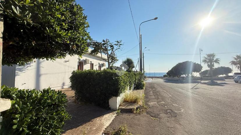 Villa a schiera in Via Enrico Dandolo 5, Racale — foto 2 di 5