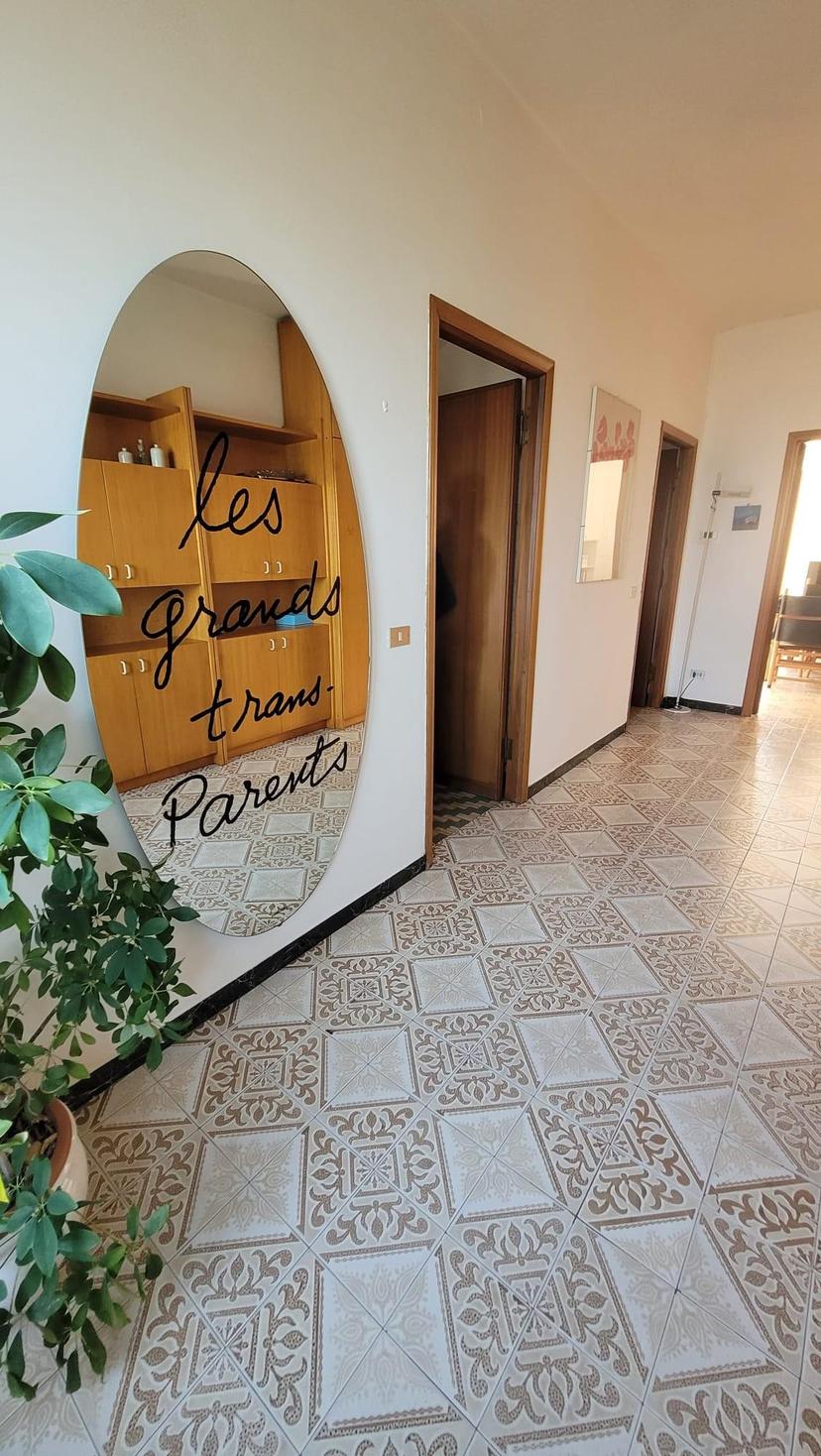 Casa indipendente, Luni — foto 3 di 5