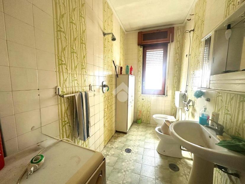 Villa in Viale a. Raggi 7, Castel Volturno — foto 4 di 5