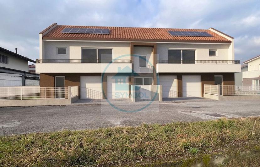 Quadrilocale in Robegano Via Mascagni, Salzano — foto 2 di 4