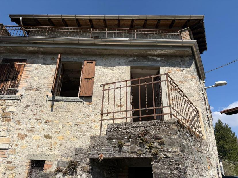 Rustico in Loc. Marra, Corniglio — foto 4 di 5