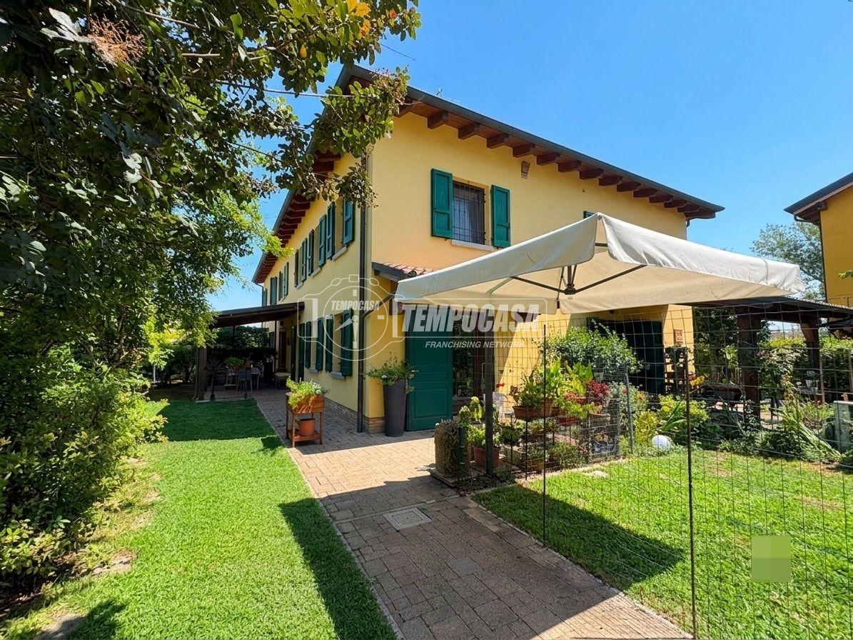 Quadrilocale, Castelnuovo Rangone