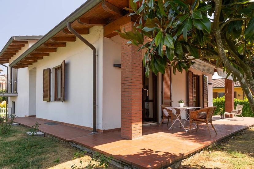 Villa in Strada Tre Noci 6, Casteggio — foto 3 di 5
