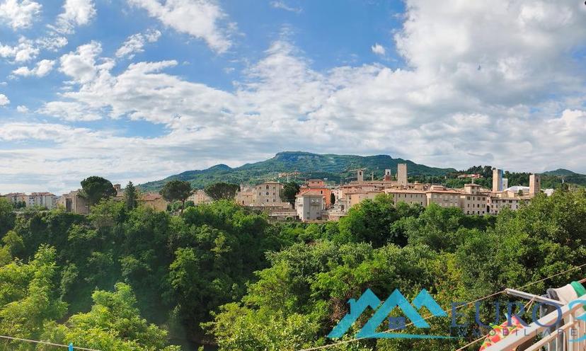 Appartamento in Via Toselli, Ascoli Piceno — foto 3 di 5