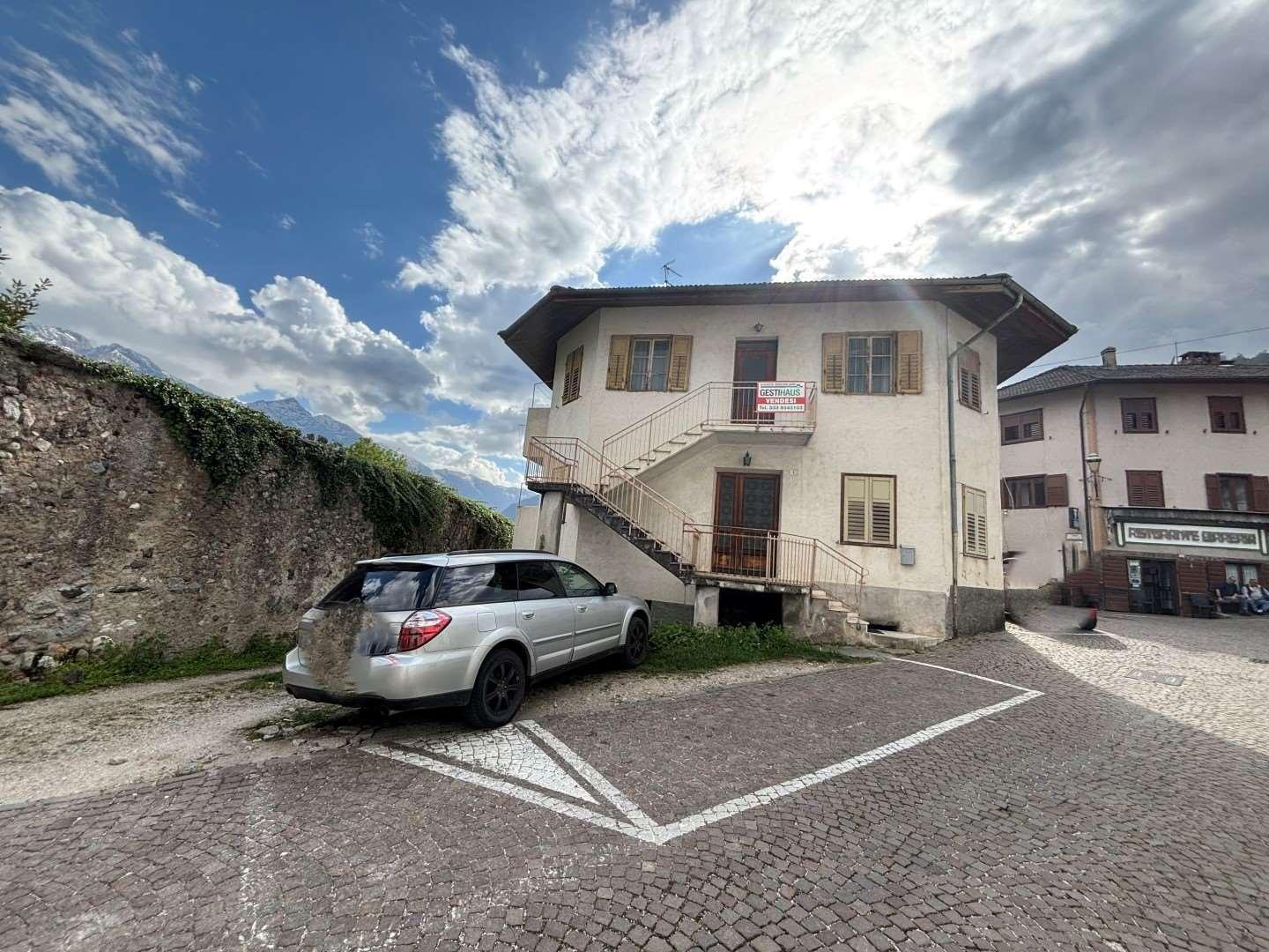 Porzione di casa in Via Pretorio, Telve