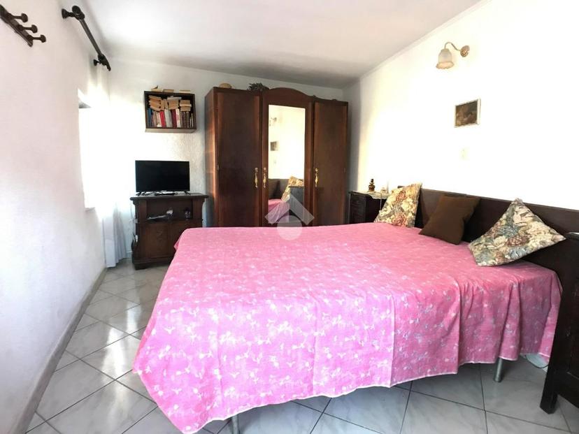Casa indipendente in Frazione Sottovalle 121, Arquata Scrivia — foto 4 di 5