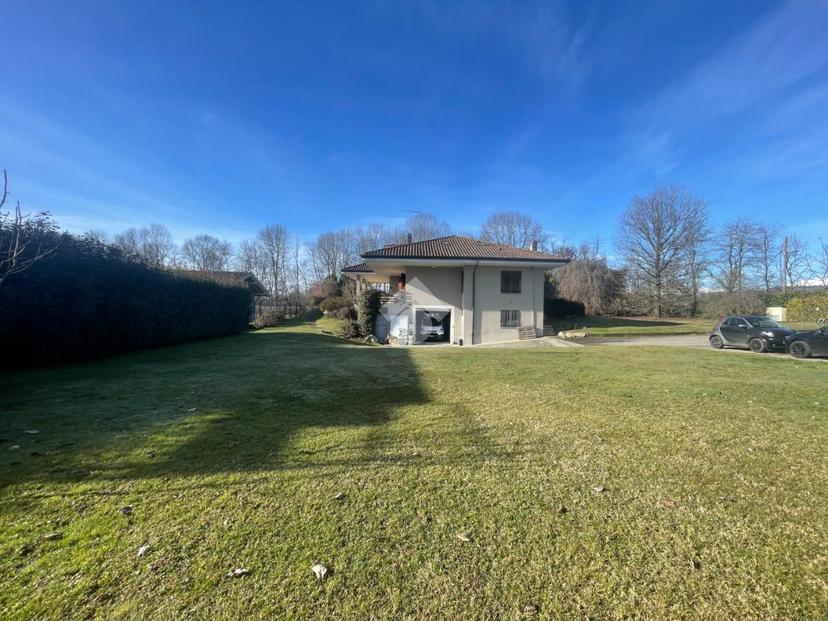Villa in Via Divisione Garibaldi 10, Briga Novarese — foto 5 di 5