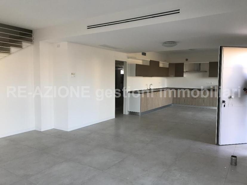 Terratetto plurifamiliare in Via Monte Grappa 5, Costabissara — foto 2 di 5