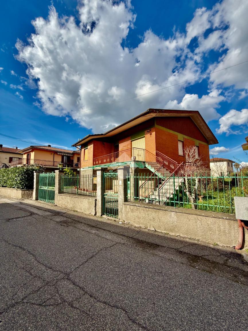 Casa indipendente in Via S. Giuseppe 16, Bassano in Teverina