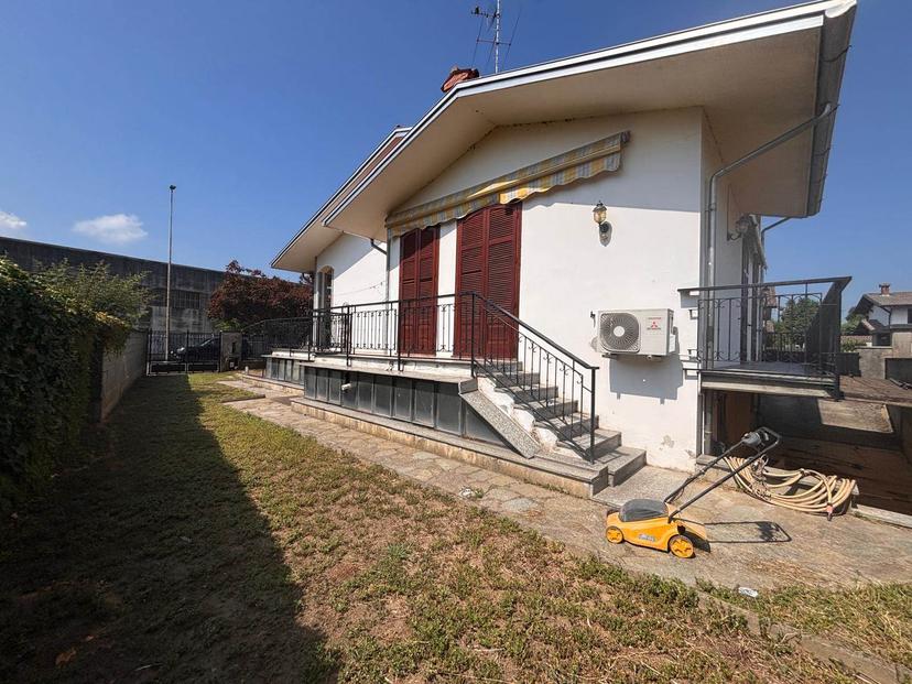 Villa, Garlasco — foto 5 di 5