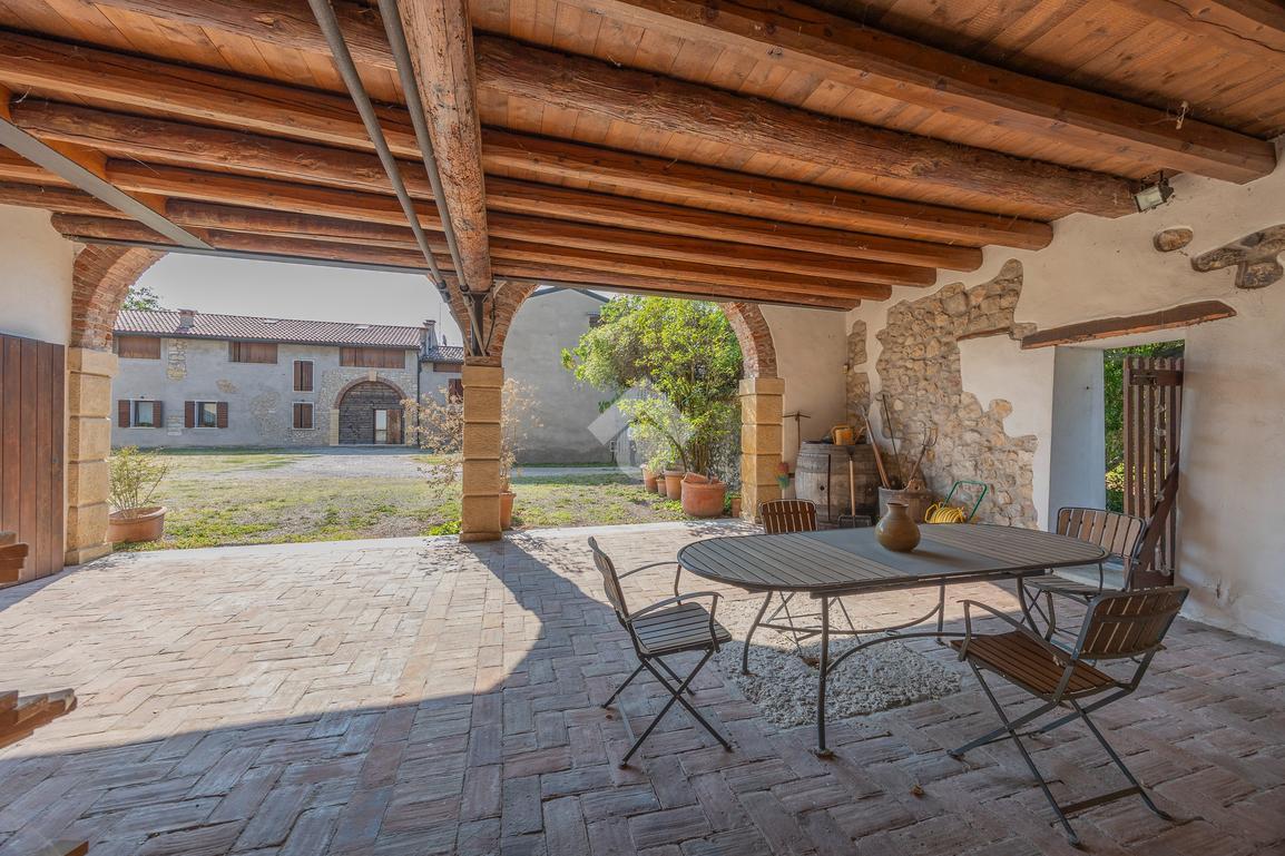 Casa indipendente in Viale S. Peretto 5, San Pietro in Cariano