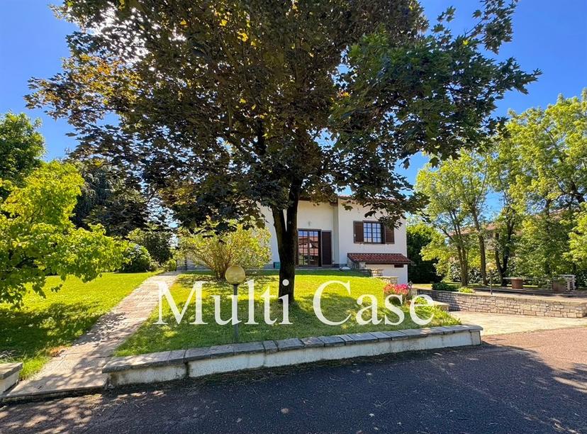 Villa in Via Dante Alighieri 82, Cislago — foto 2 di 5