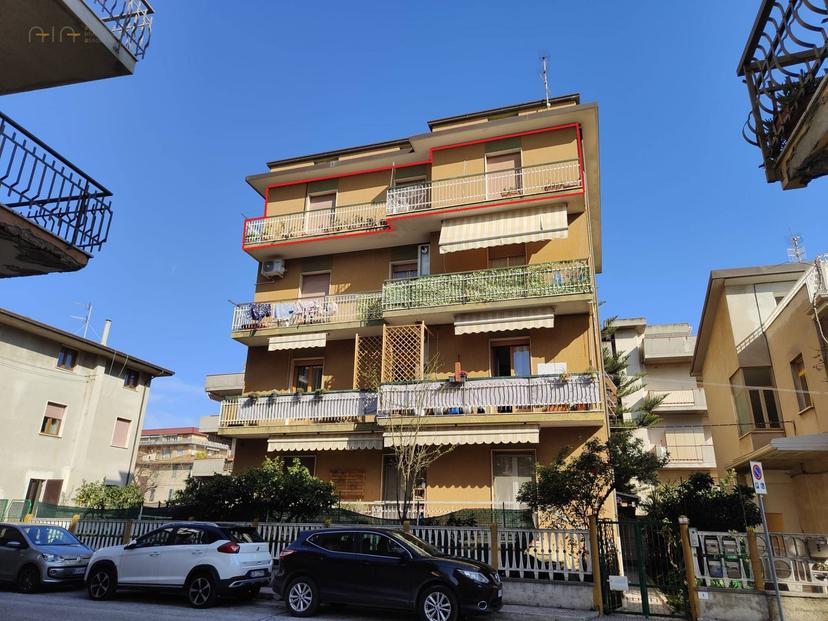Appartamento in Via Crivelli 4, Grottammare — foto 3 di 5
