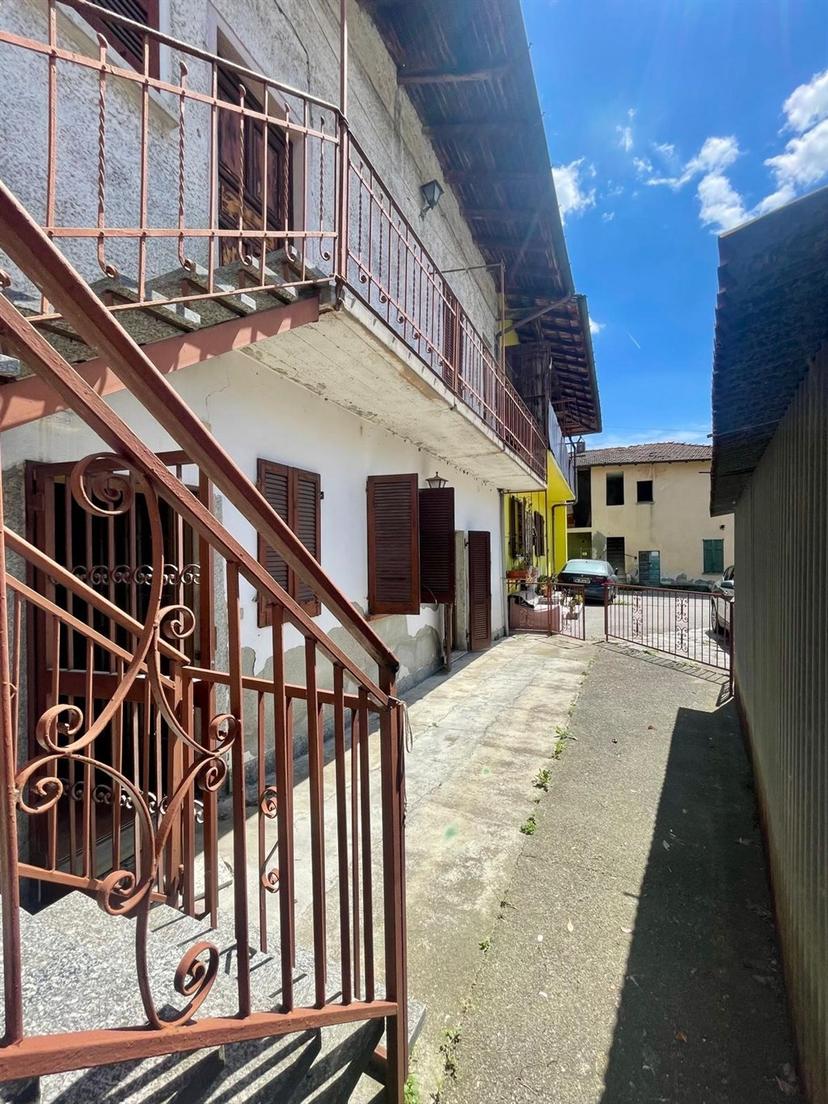 Casa indipendente, Daverio — foto 5 di 5
