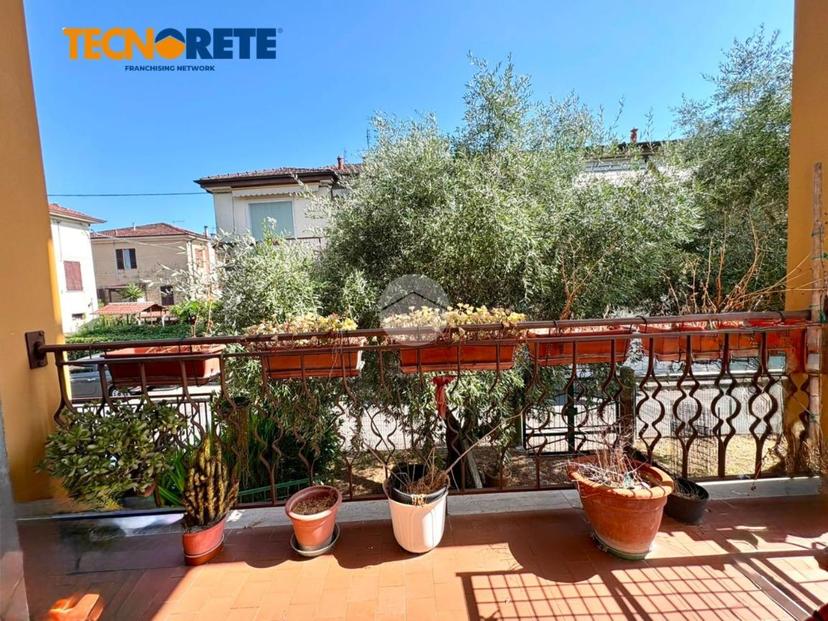 Casa indipendente in Via Ada Negri, La Spezia — foto 2 di 5