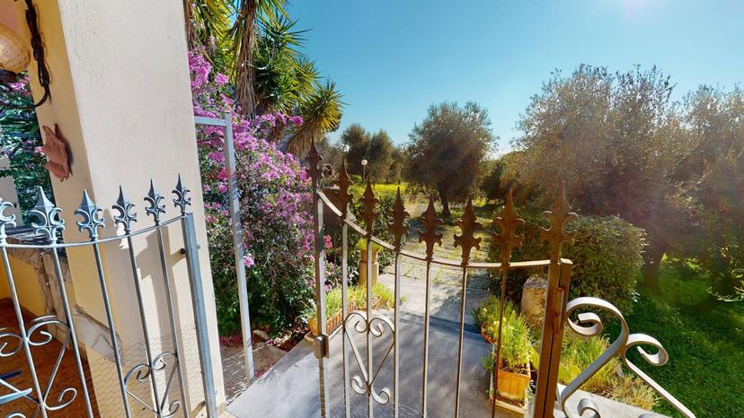 Villa in Località Defensola Snc, Vieste — foto 2 di 5