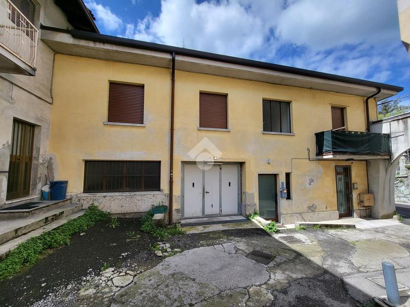 Casa indipendente in Via S. Siro 3, Besana in Brianza — foto 3 di 5