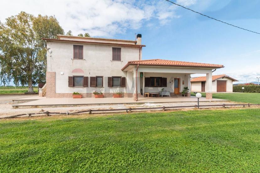 Casa indipendente in Strada Provinciale 105 30, Montalto di Castro — foto 3 di 5