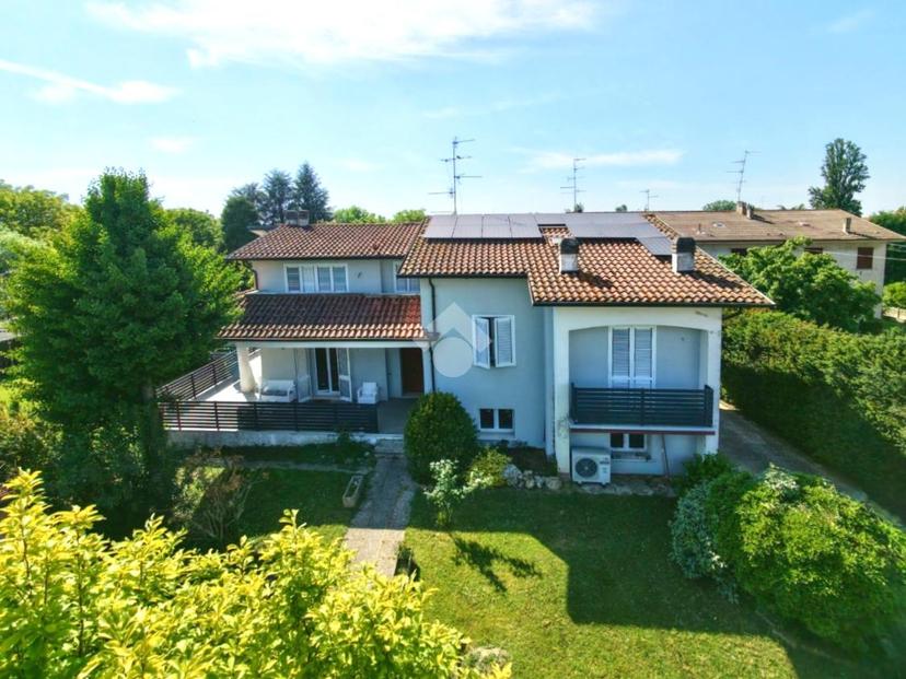 Villa in Via Leonardo da Vinci 14, Reggiolo — foto 2 di 5