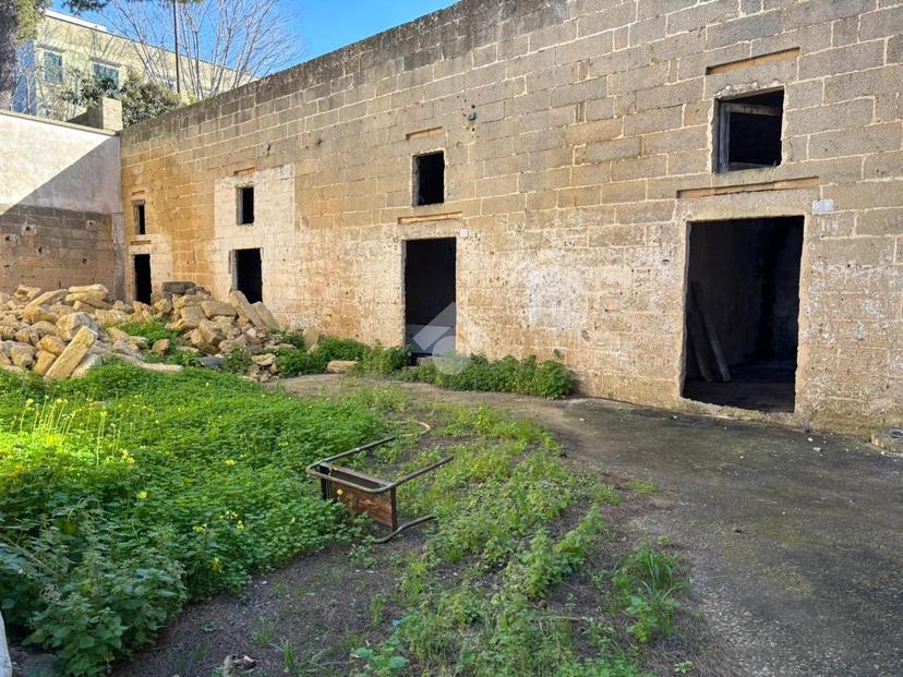 Casa indipendente in Via Rocci Perrella 94, Alezio — foto 2 di 5