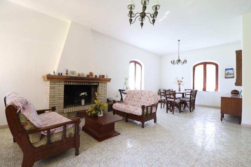 Casa indipendente in Strada Saturno 5, Pula — foto 4 di 5