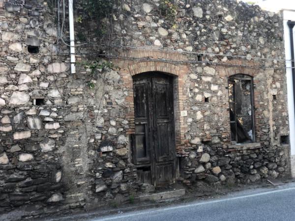 Rustico in Viale Antonio Gramsci 28, Milazzo