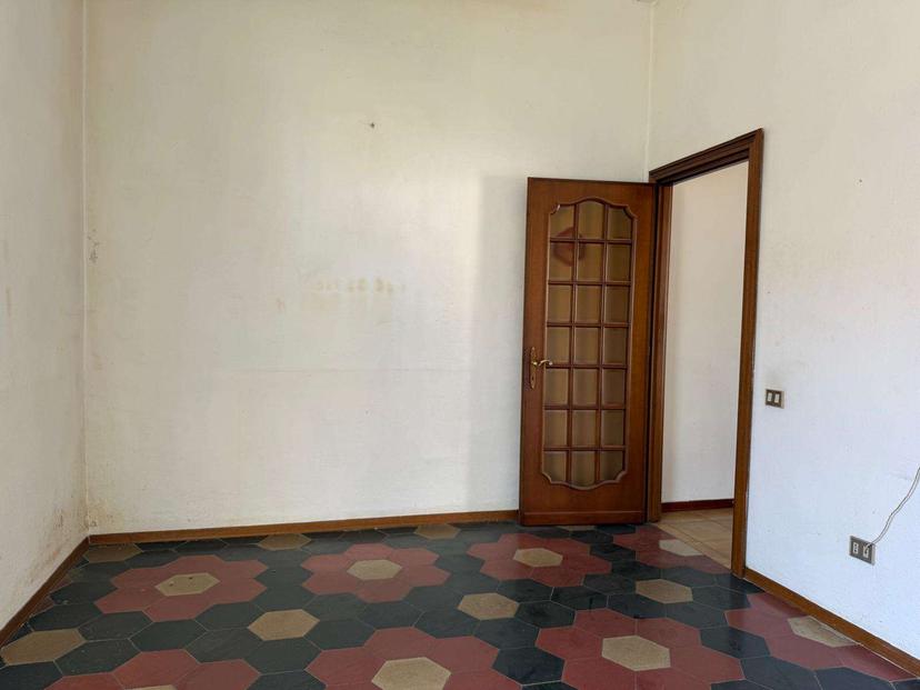 Trilocale, Millesimo — foto 4 di 5