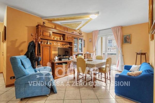 Trilocale in Via Milano 51, Cantù