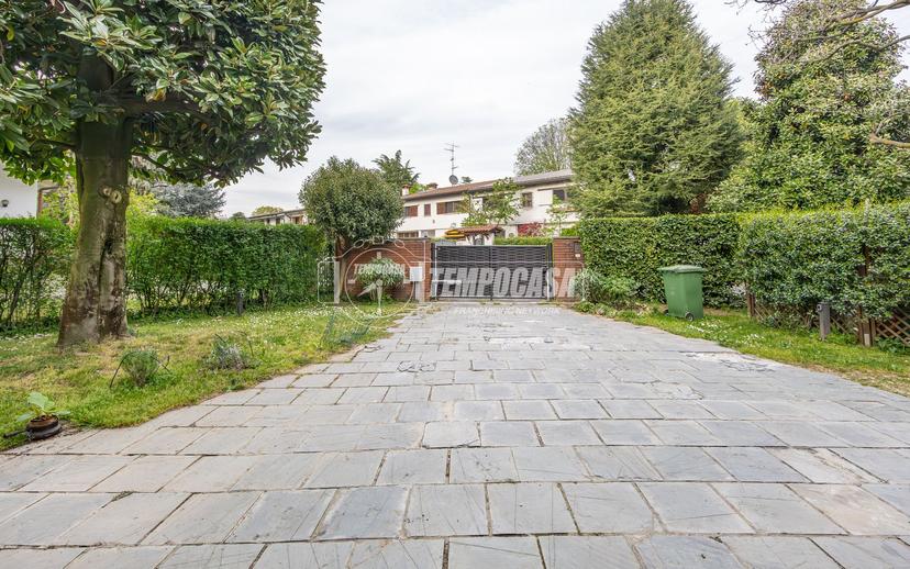 Casa indipendente, Cassina de' Pecchi