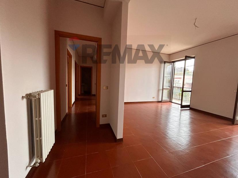 Quadrilocale in Via Caramme 40, Valverde — foto 4 di 5