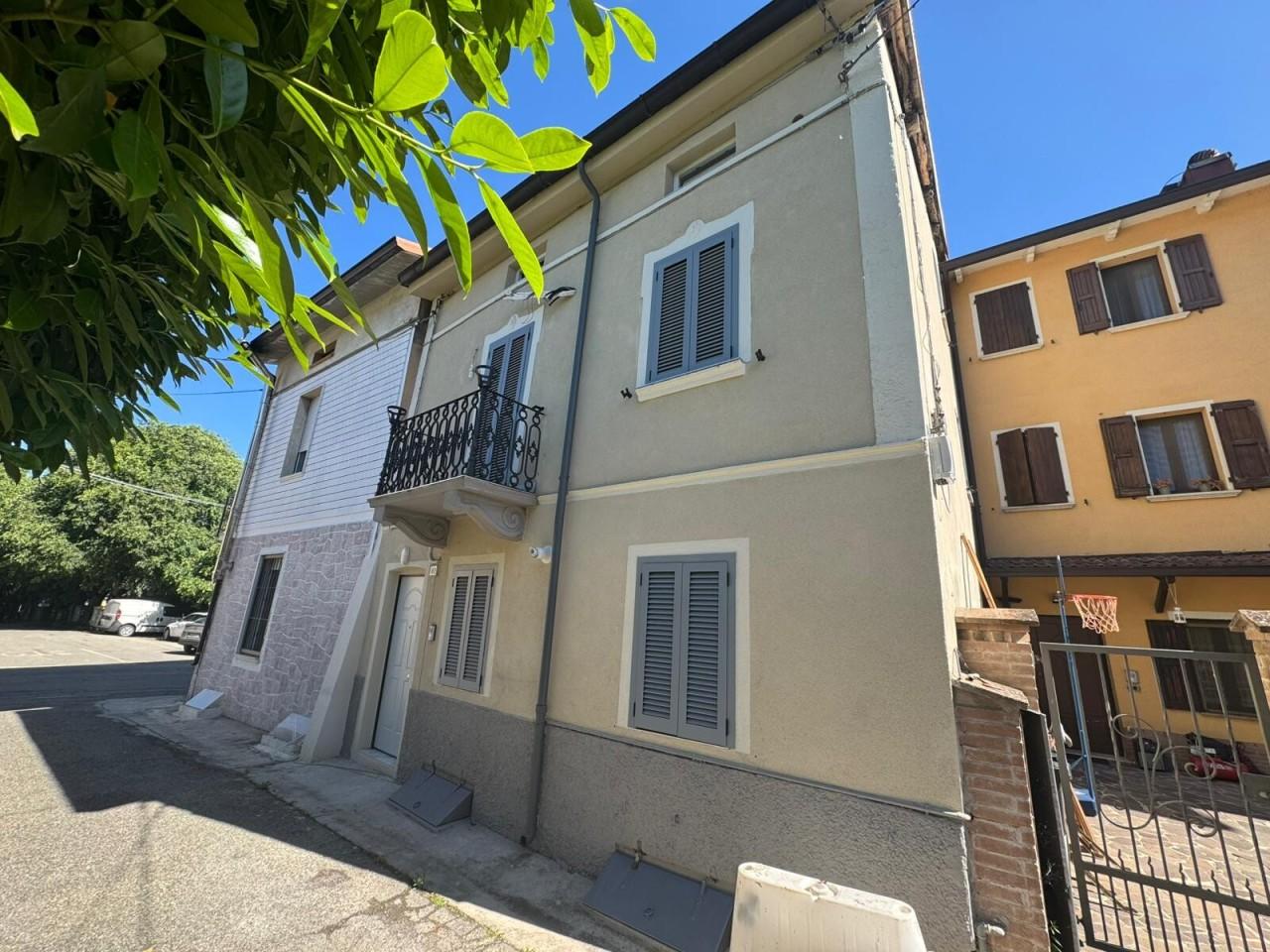 Villa a schiera in Via 24 Maggio 82, Bibbiano