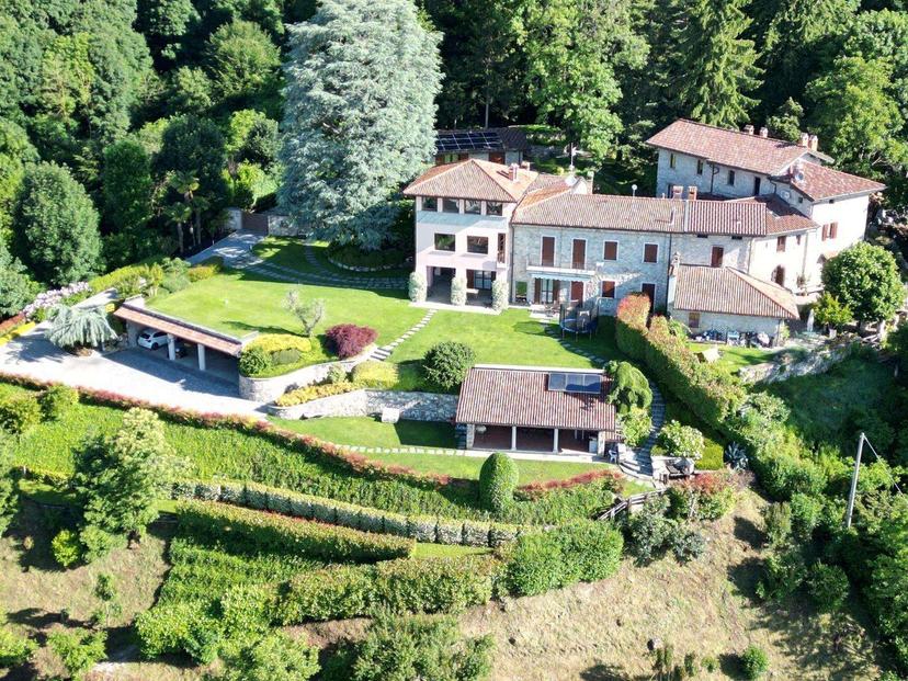 Villa bifamiliare in Via Partigiana 8, Albavilla — foto 3 di 5