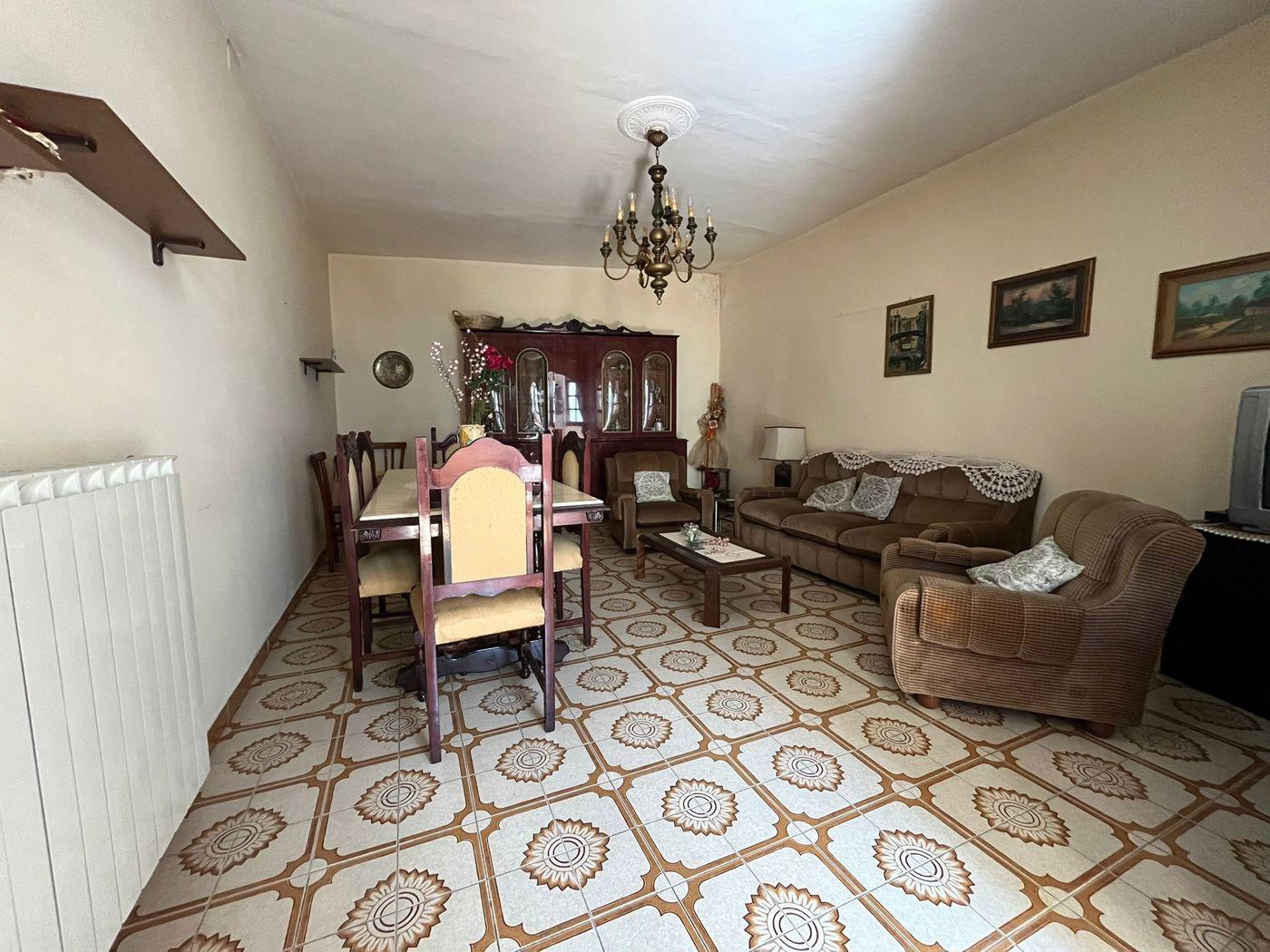 Casa indipendente in Via Greci Snc, San Vittore del Lazio