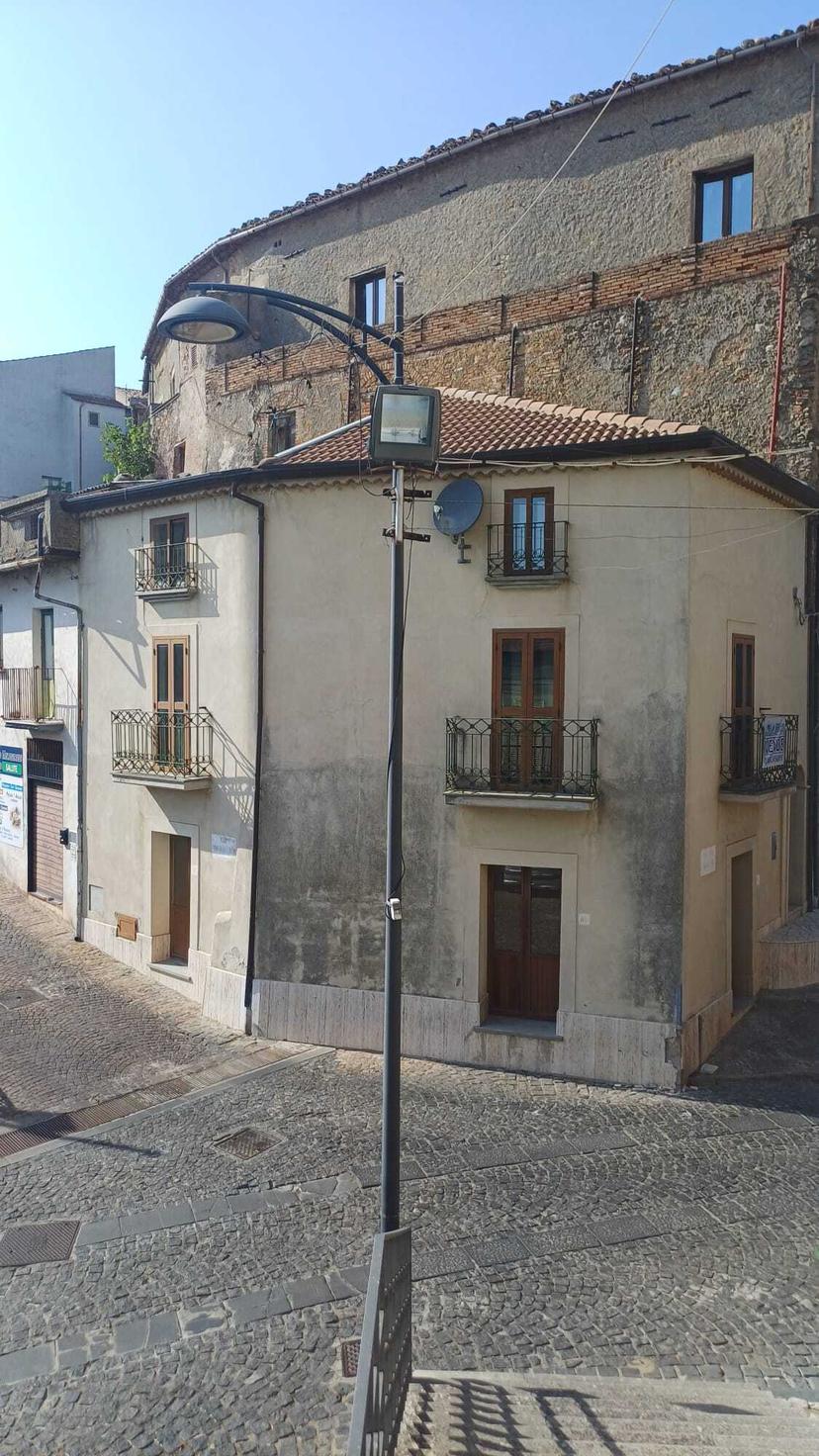 Trilocale in Vico 1 Guglielmo Marconi 1, Torano Castello — foto 5 di 5