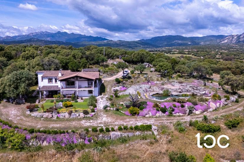 Villa, Telti