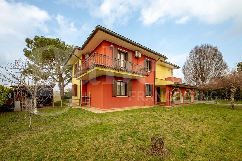 Villa in Via Barbarigo 40, Tribano — foto 3 di 5