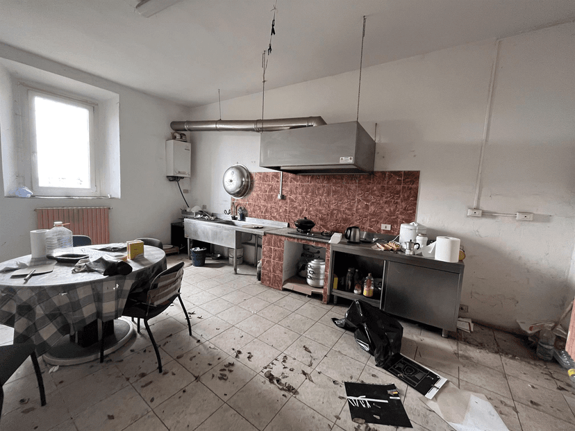 Cascina in Via Maestra, Borgo San Siro — foto 3 di 5
