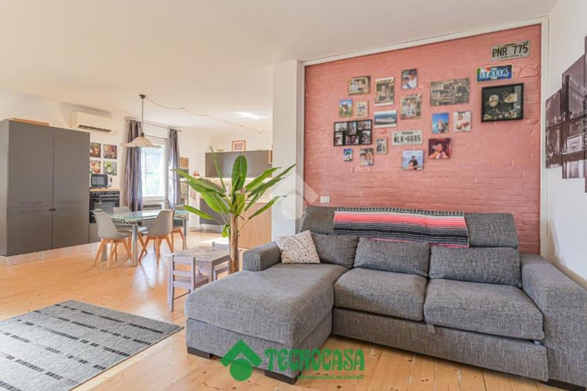 Casa indipendente in Via Casa Sommo 79, Podenzana — foto 4 di 5