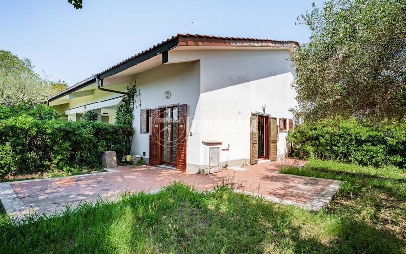Villa a schiera in Via Marte, Marina di San Nicola 2, Ladispoli — foto 5 di 5