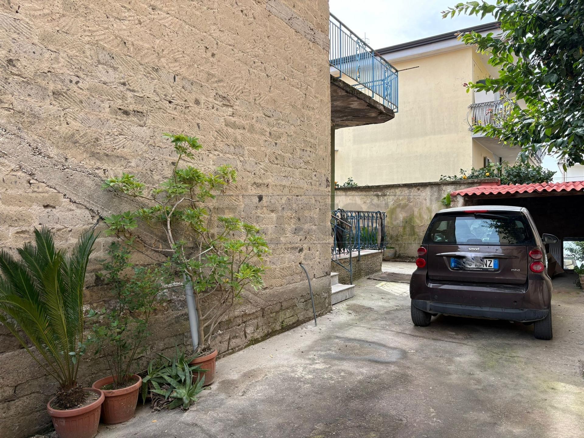 Casa indipendente in Via Foggia, Marcianise