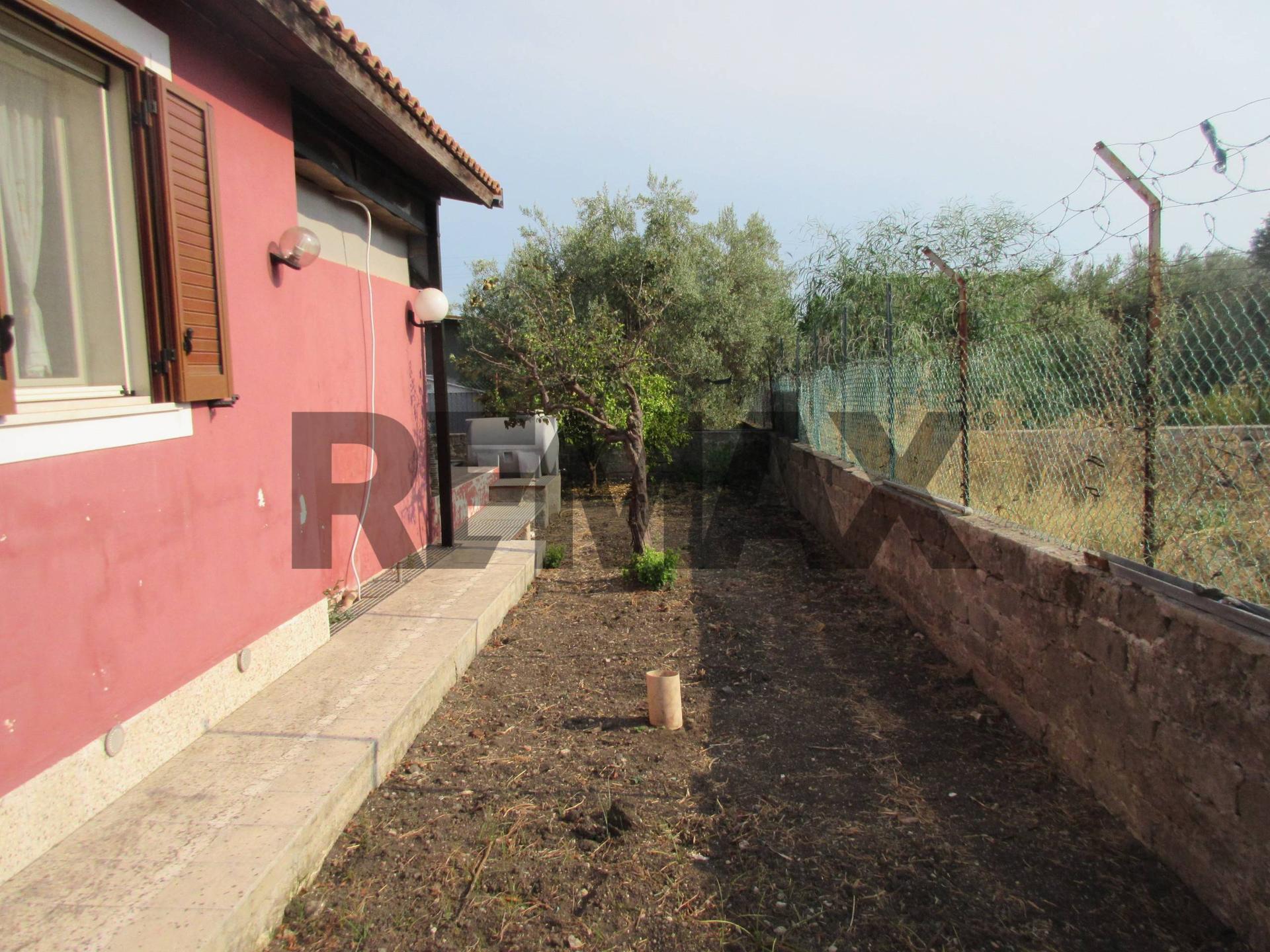 Villa in Via Rosolini (Villasmundo) 7, Melilli