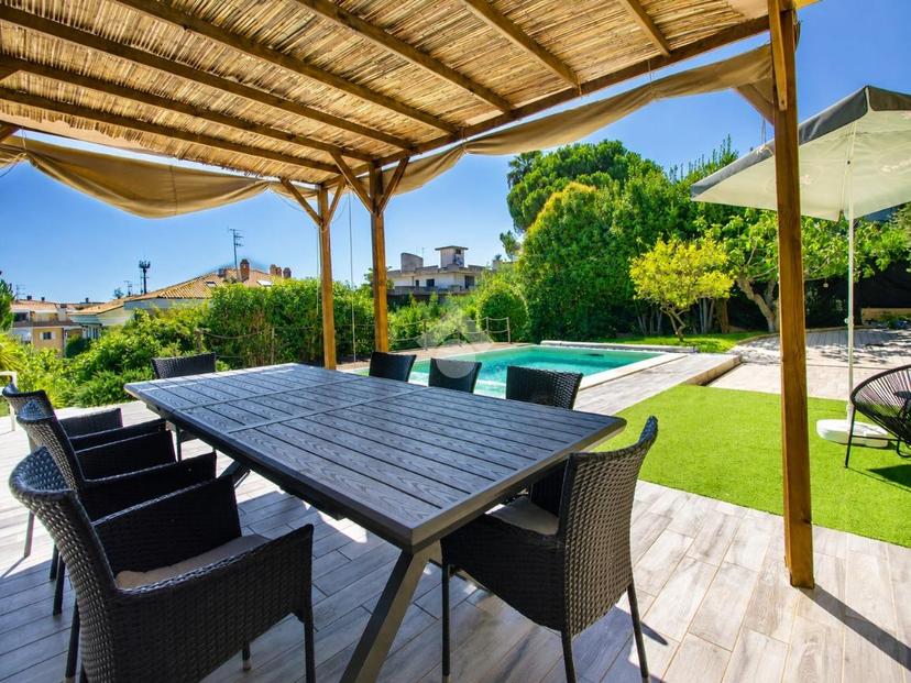 Villa in Via Celestino 12, Tortoreto