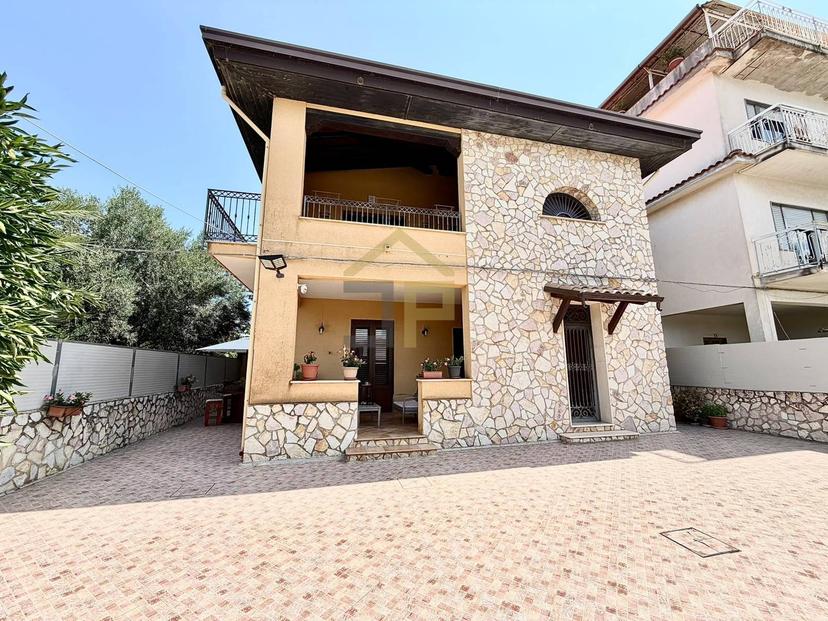 Villa in Contrada Garofalo, Partinico