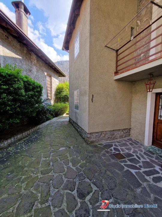 Villa in Via Santa Croce 18, Sonico — foto 2 di 5