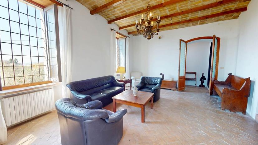 Villa in Voc. Treggio, Foligno — foto 2 di 5
